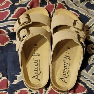 Women's Autenti Cream/Tan Colored Leather Sock Sandals Size 38
